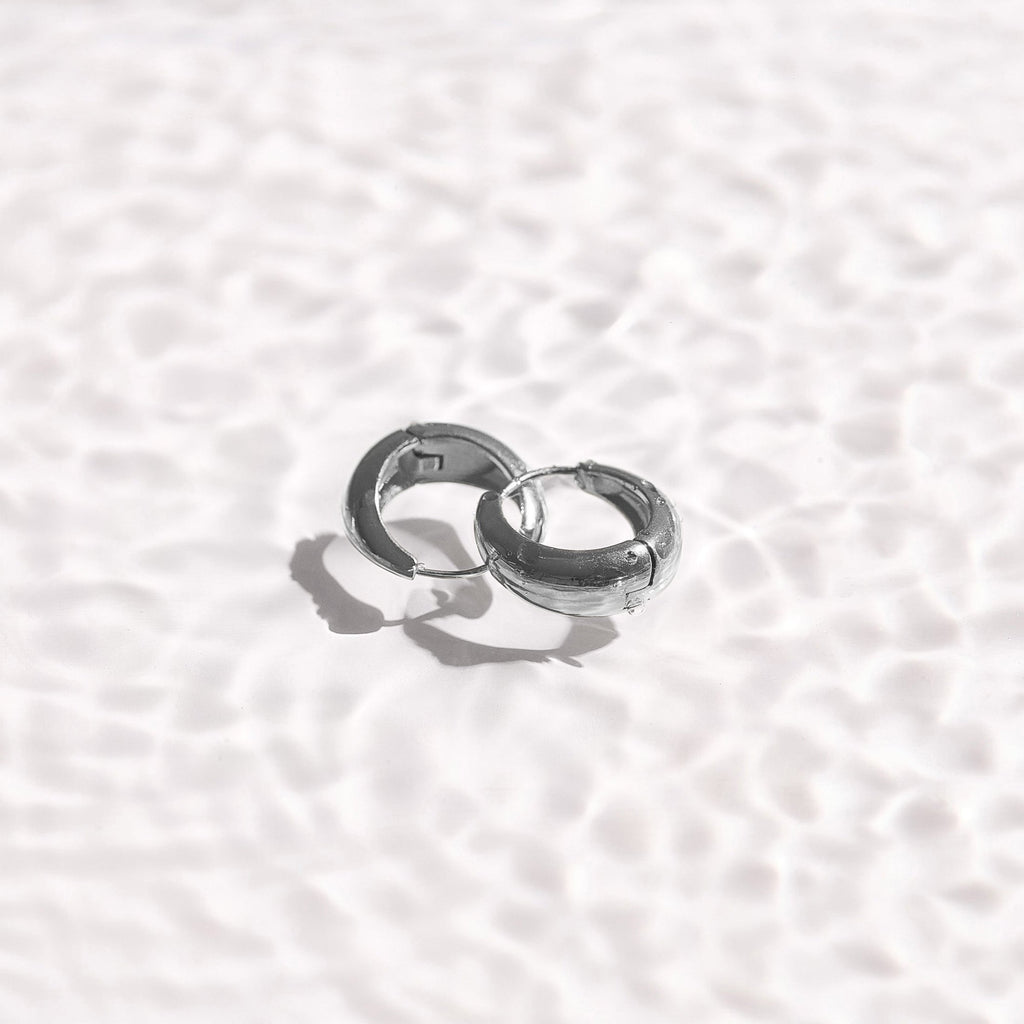 Teardrop Small Curve Hoop Earrings