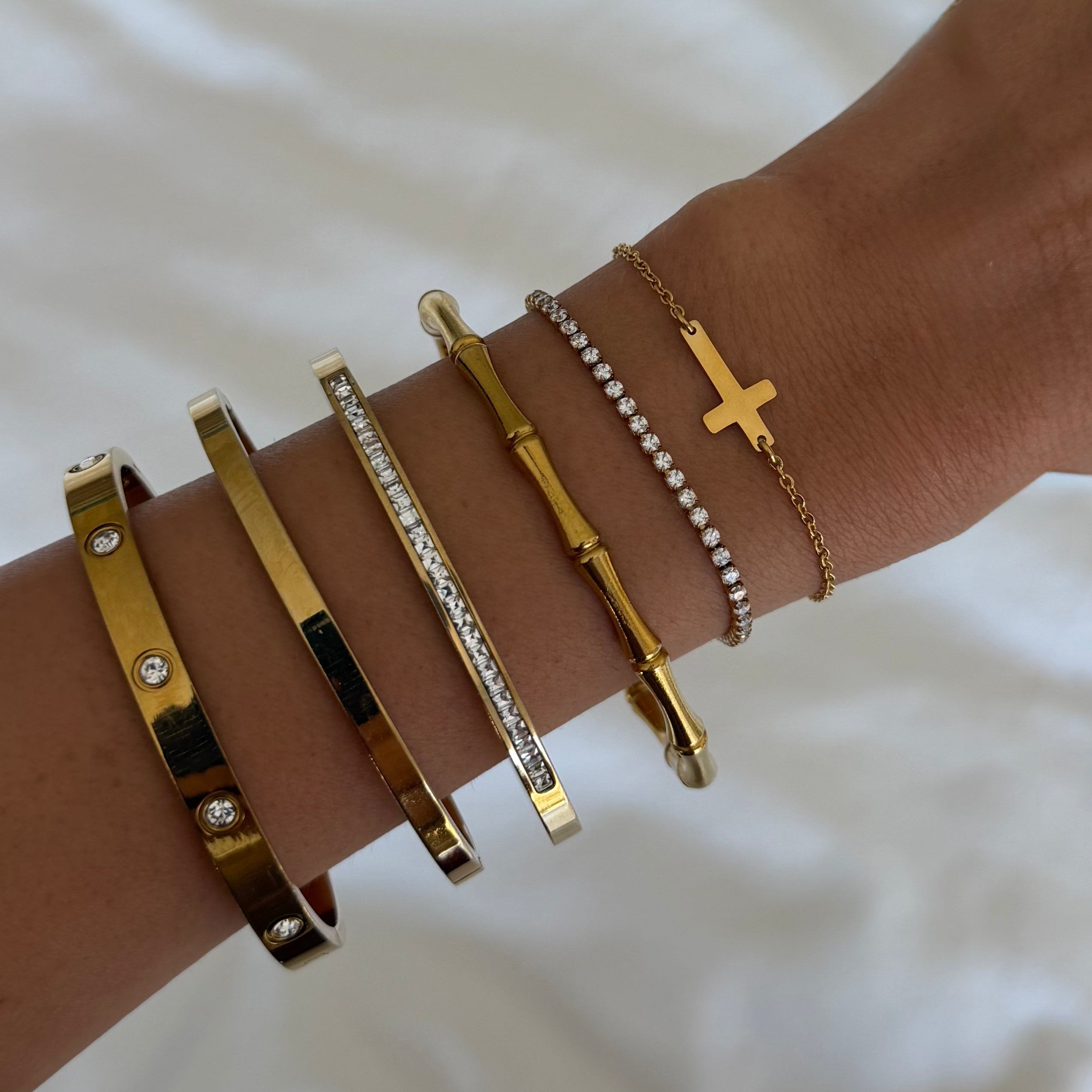 Classic Cross Bracelet
