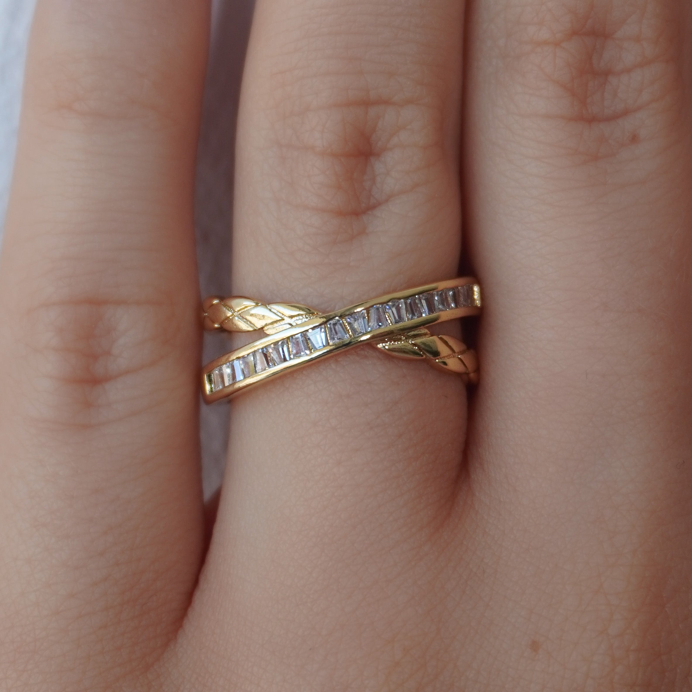 Crossed Paths Ring - RETAIL ONLY - EVRYJEWELS